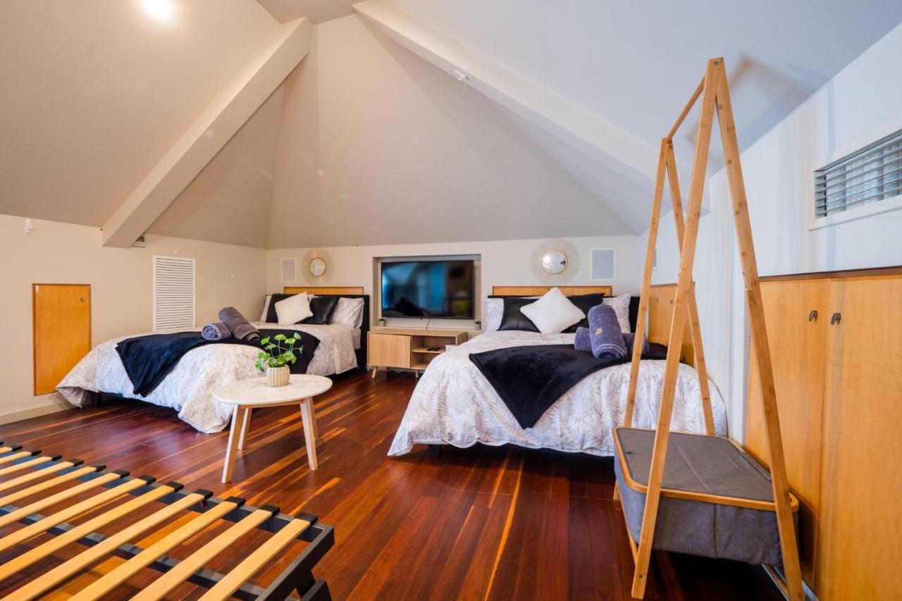Quiet Private Studio In Strathfield With Kitchenette And Private Bathroom 3Min To Station Sleeps 6 Sydney Eksteriør billede