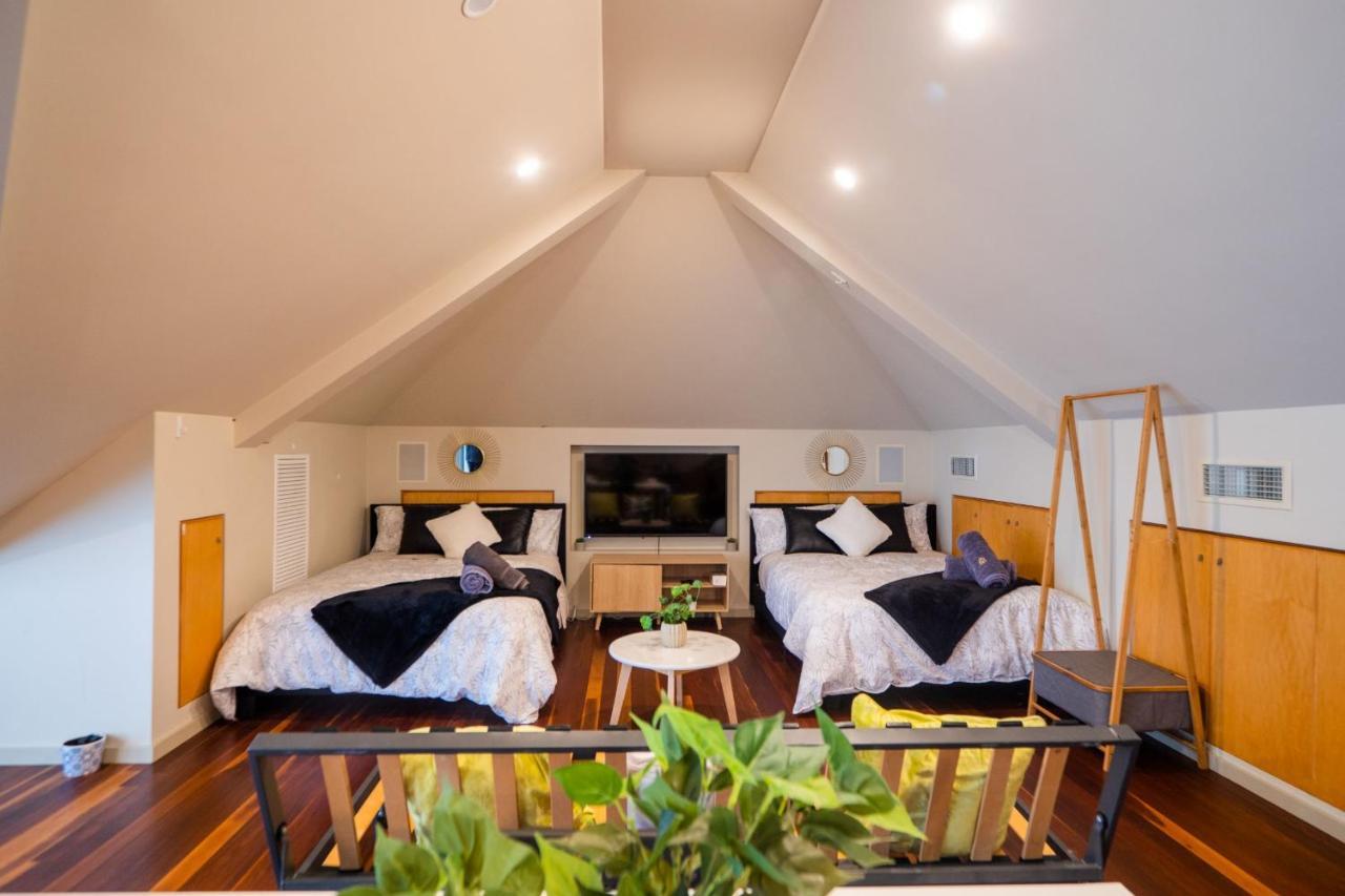 Quiet Private Studio In Strathfield With Kitchenette And Private Bathroom 3Min To Station Sleeps 6 Sydney Eksteriør billede